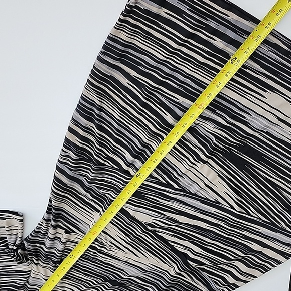 Connected Apparel Tiered Sheath Dress  Beige Black Stripes 1/2 Sleeves Size 16 - Picture 14 of 15